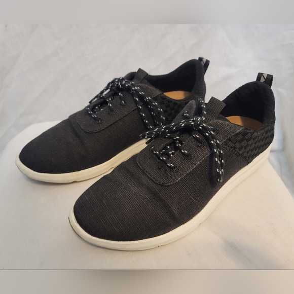 Toms Womens Cabrillo Black Knit Canvas Sneakers Shoes Size 6.5 - Picture 2 of 9
